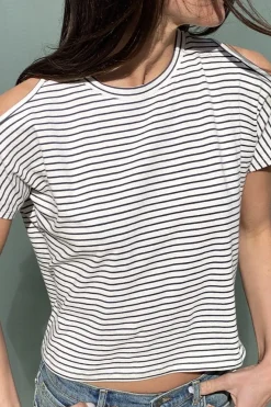 Camiseta con cut-out