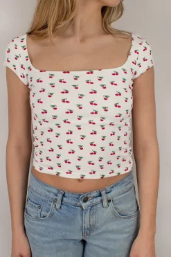 Camiseta escote cuadrado