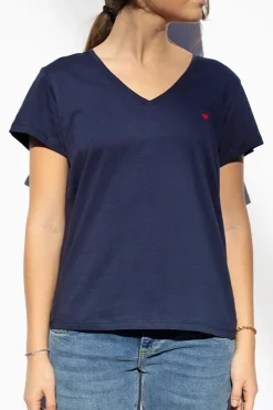 Camiseta escote en V corazón
