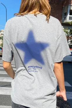 Camiseta Everything