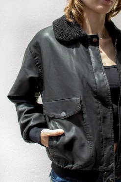 Chaqueta bomber poli piel