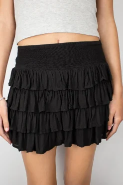 Falda shorts con volante