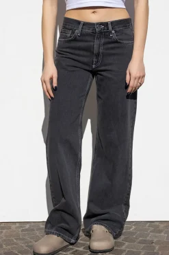 Jeans con hebilla