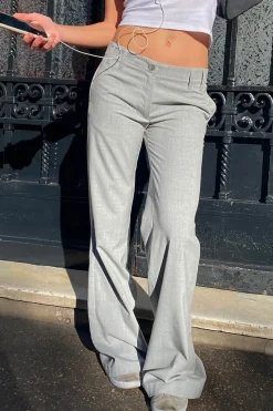 Pantalones low waist