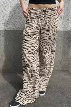 Pantalones wide leg con coulisse