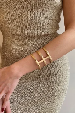 Pulsera rígida