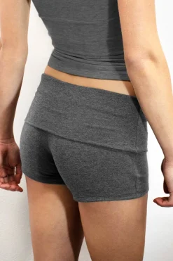 Shorts con dobladillo