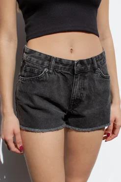 Shorts tiro medio