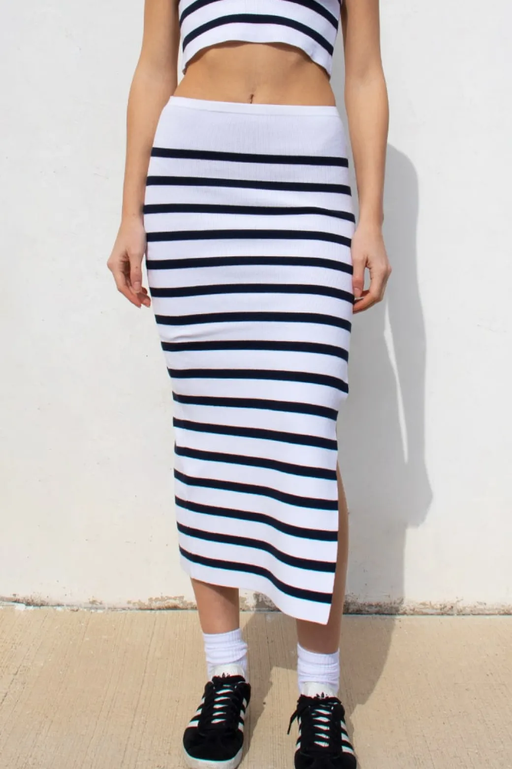 Side split skirt