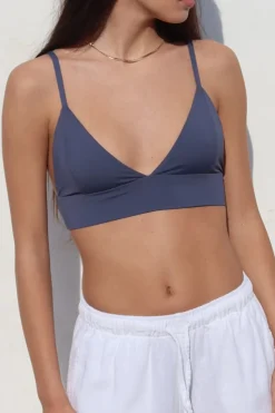 Top bikini triángulo