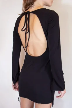 Vestido manga flare