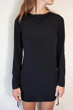 Vestido manga flare