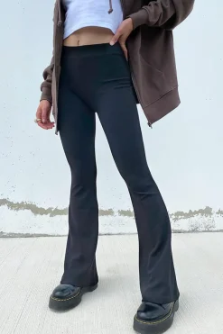 Wide leg pants